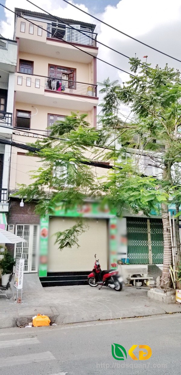 Bán nhà 3 lầu đẹp mặt tiền đường Trần Xuân Soạn quận 7.